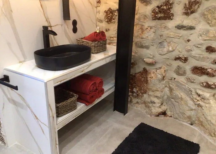 Laryssiou * גיתיו